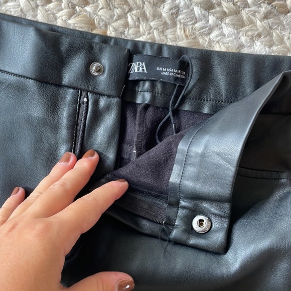 ZARA FAUX LEATHER PANTS - Picture 3 of 6